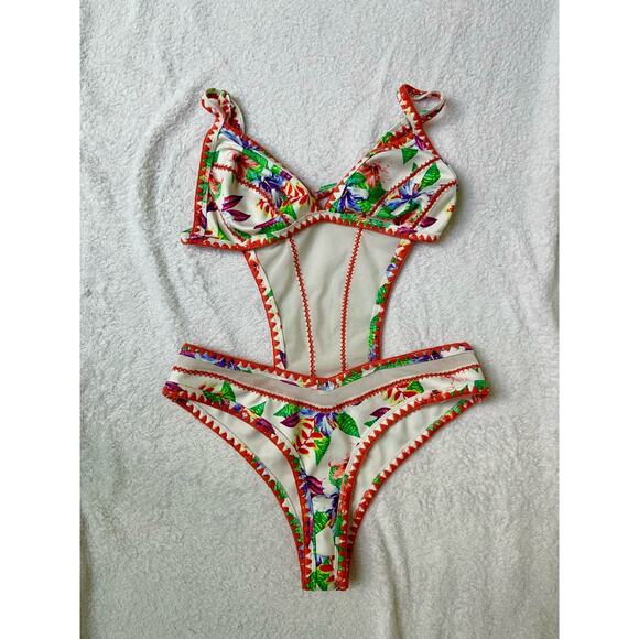 WOW couture Other - Wow Couture One Piece Swimwear Sexy Bikini Floral Size Large